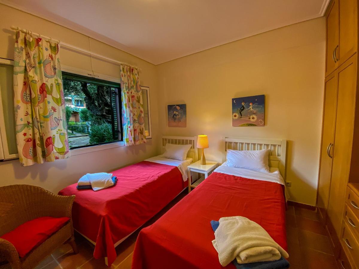 La Riviera Barbati Seaside Apartments & Villas Εξωτερικό φωτογραφία