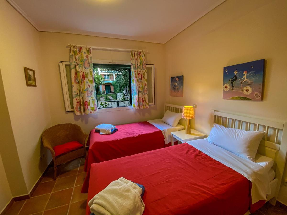 La Riviera Barbati Seaside Apartments & Villas Εξωτερικό φωτογραφία