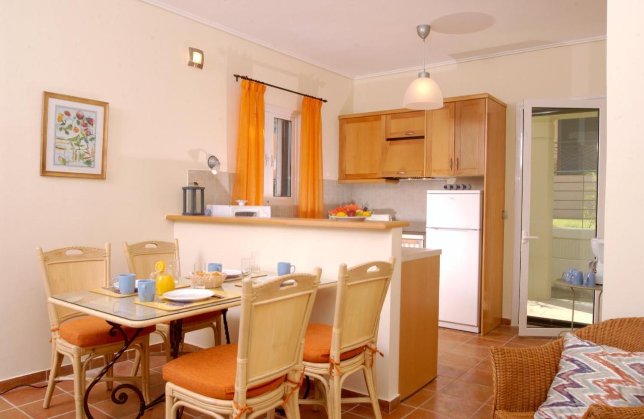 La Riviera Barbati Seaside Apartments & Villas Εξωτερικό φωτογραφία